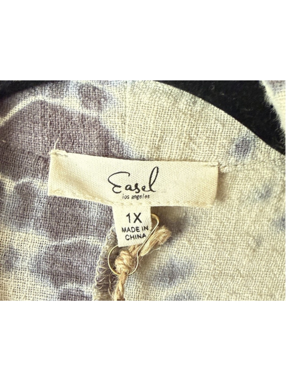 easel Tie-Dye Open Cardigan in Gray and Cream - Picture 8 of 9